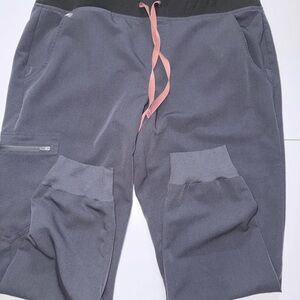 Figs Charcoal Zamora Joggers w/ Mauve String